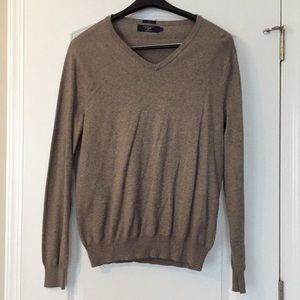 J Crew Men’s Slim cotton-cashmere V-neck sweater